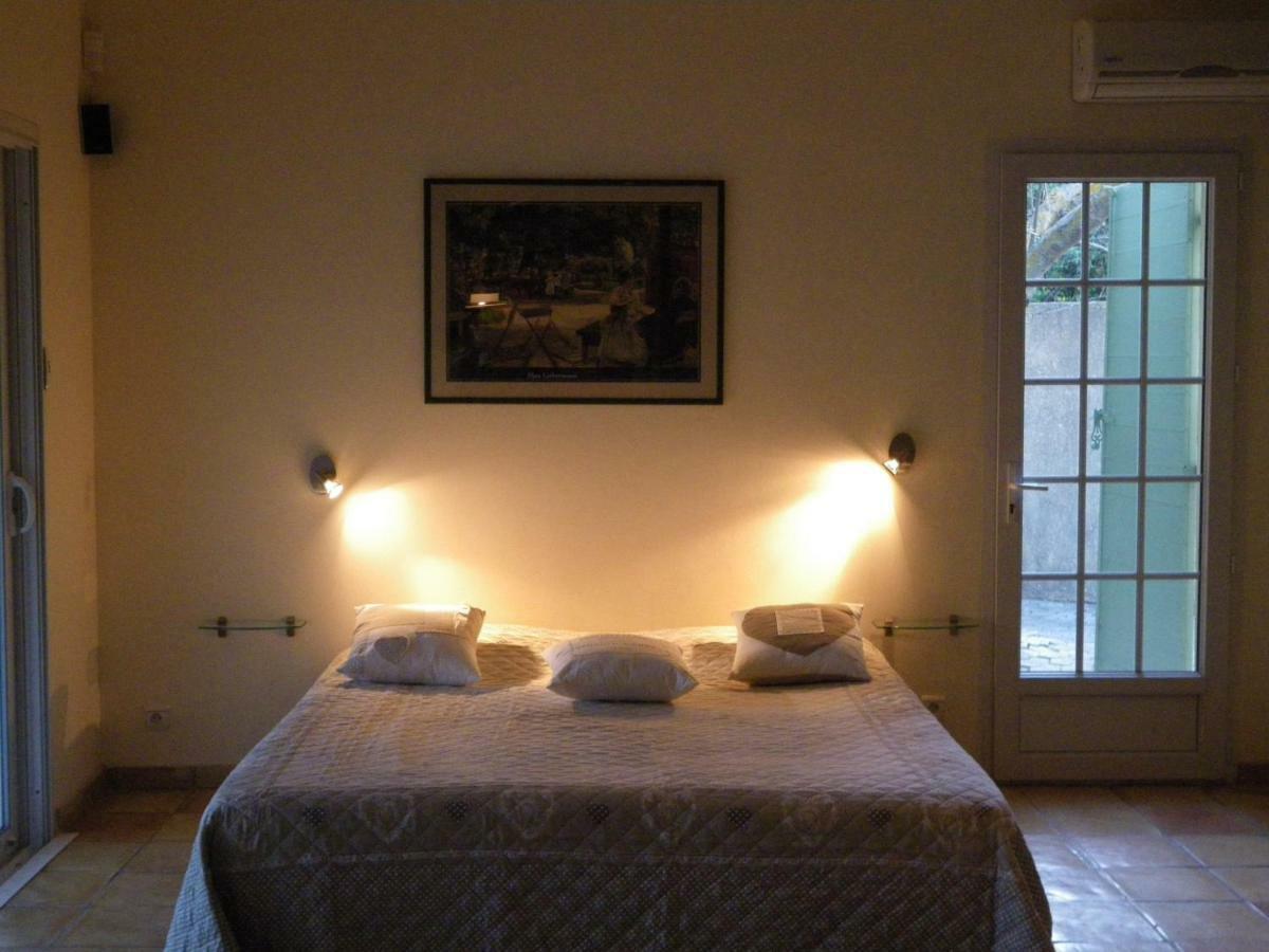 Appartamento Au pays de Cézanne Picasso Aix-en-Provence Esterno foto