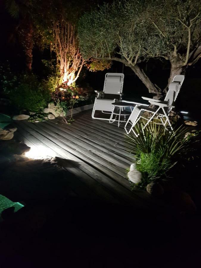 Appartamento Au pays de Cézanne Picasso Aix-en-Provence Esterno foto
